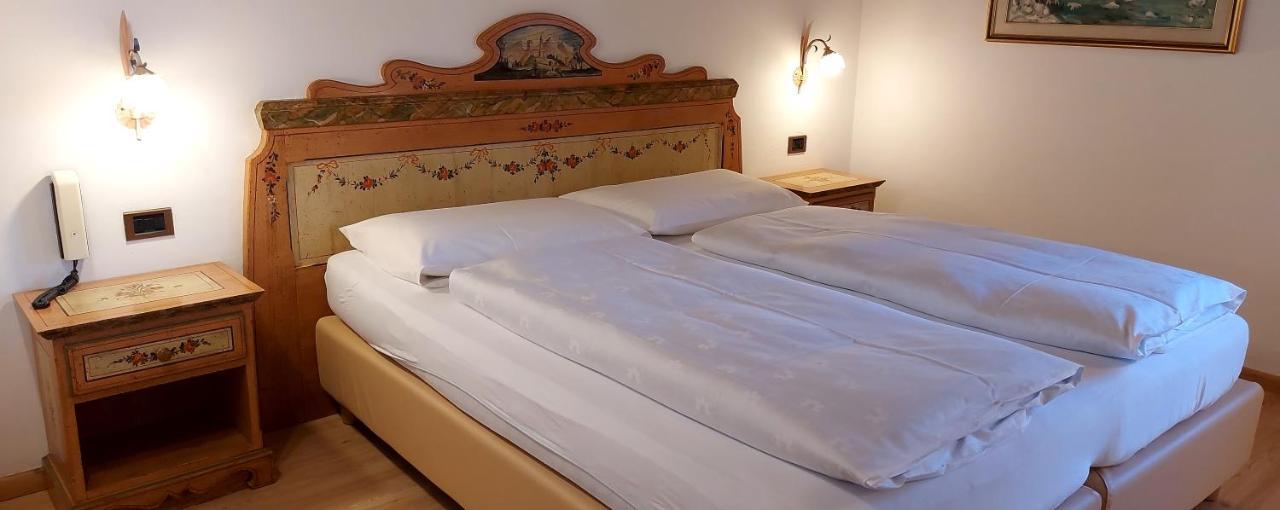 Garni Stella Alpina Otel Canazei Dış mekan fotoğraf