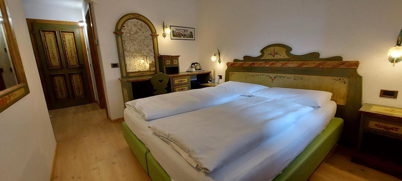 Garni Stella Alpina Otel Canazei Dış mekan fotoğraf